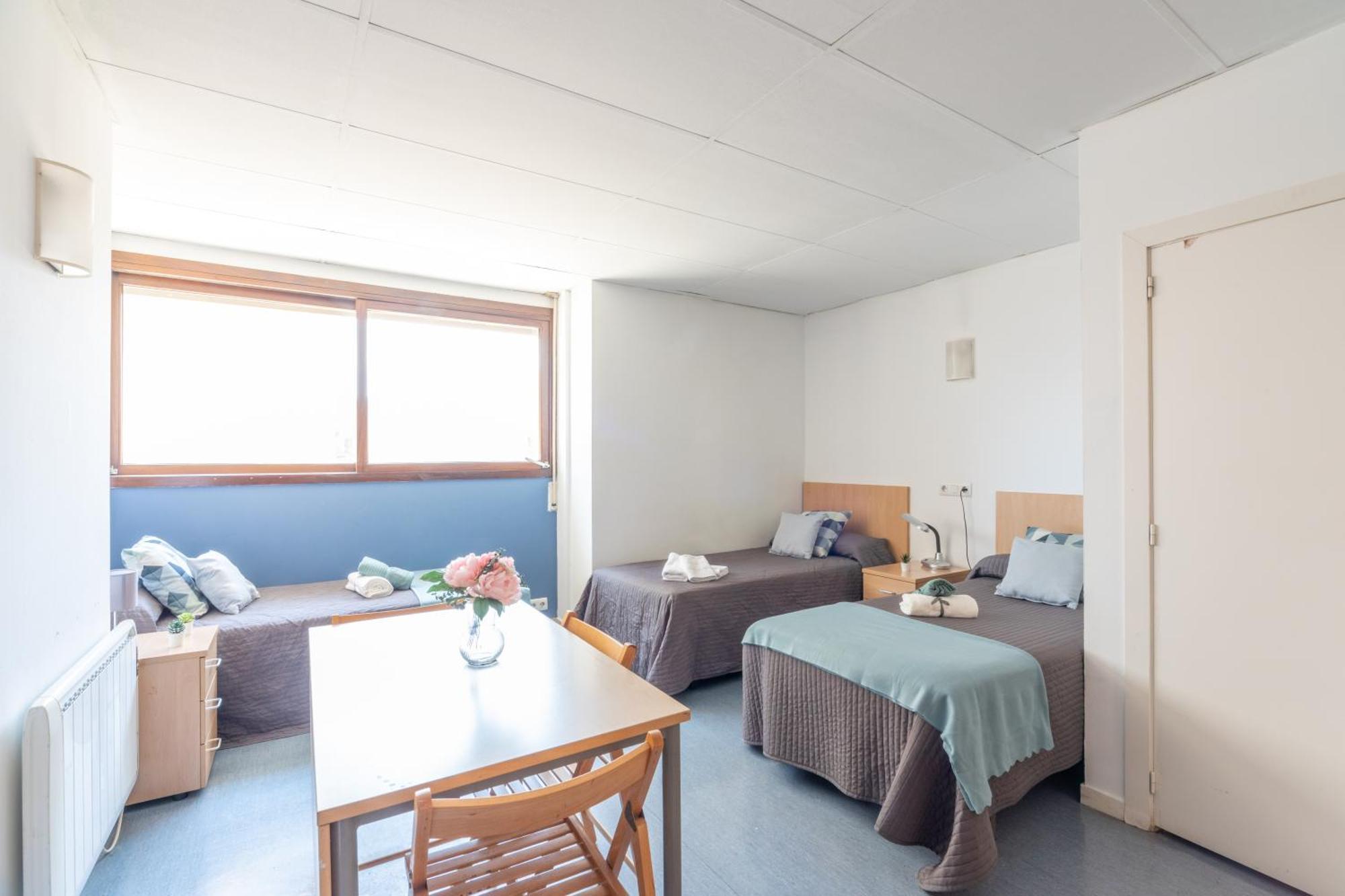 Apartment Residencia Universitaria Resa Lesseps Barcelona