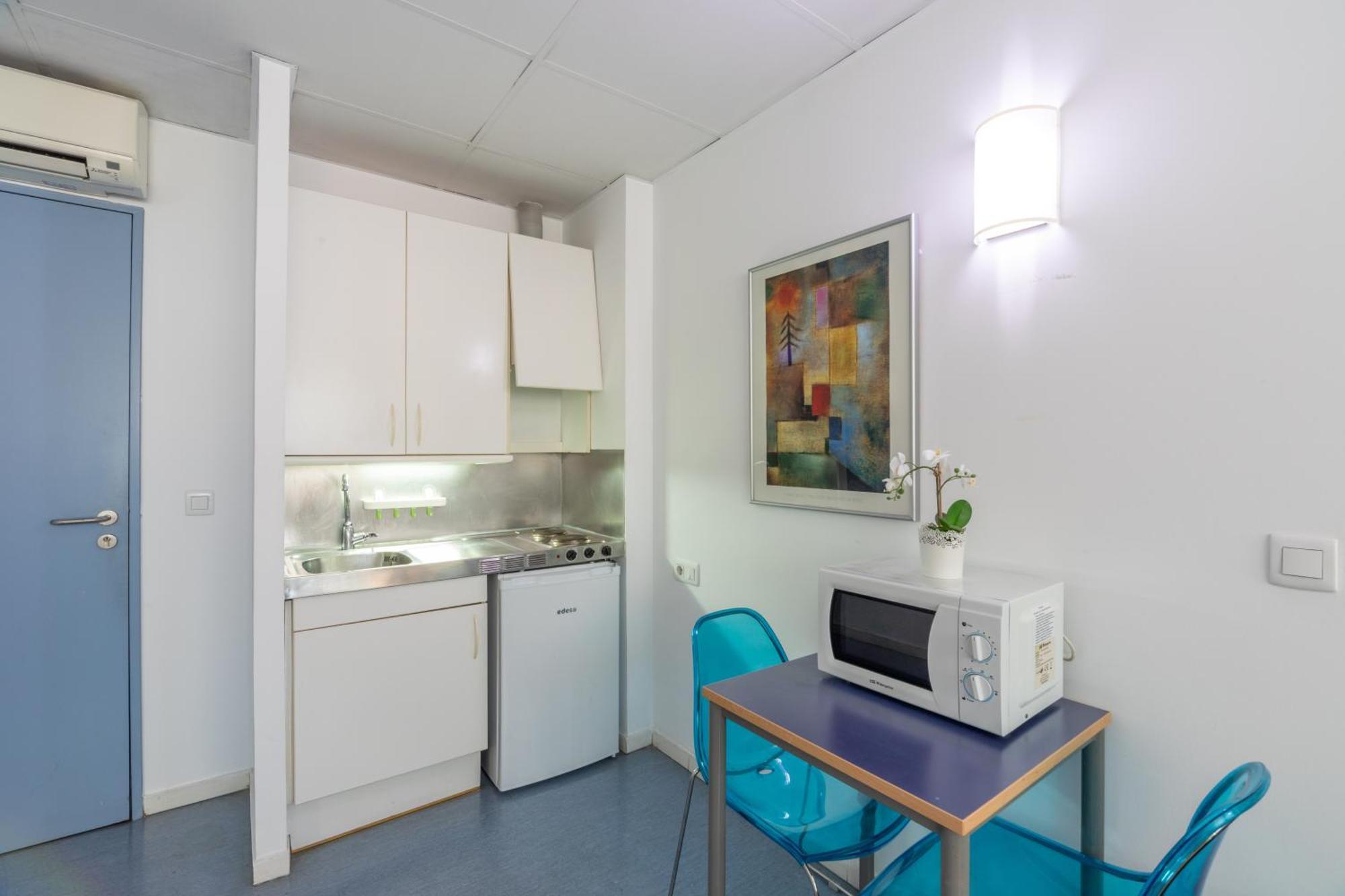 Apartament Residencia Universitaria Resa Lesseps Barcelona