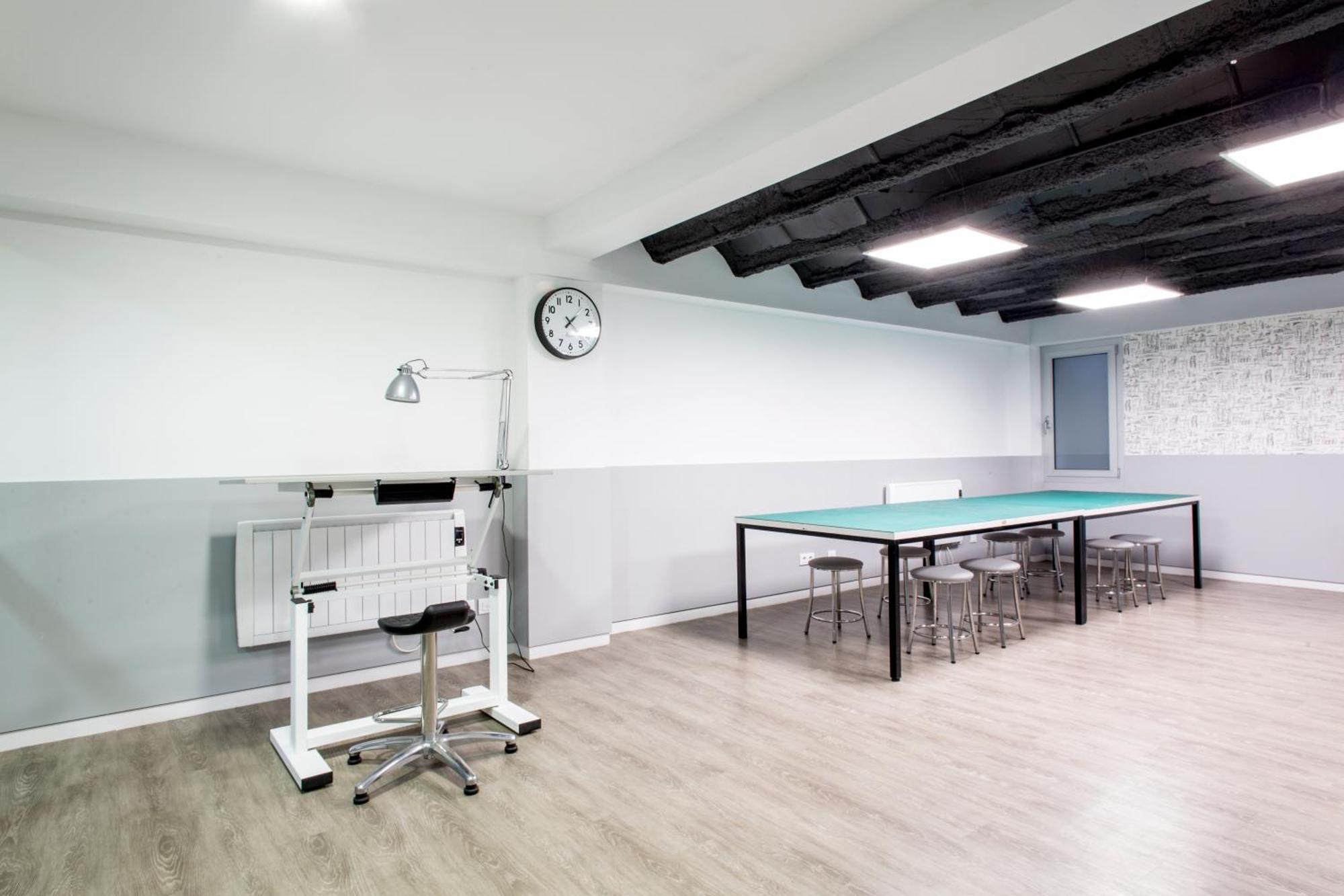 Residencia Universitaria Resa Lesseps Apartment *
